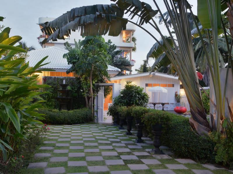 The Hen Hua Hin Hotel Luaran gambar